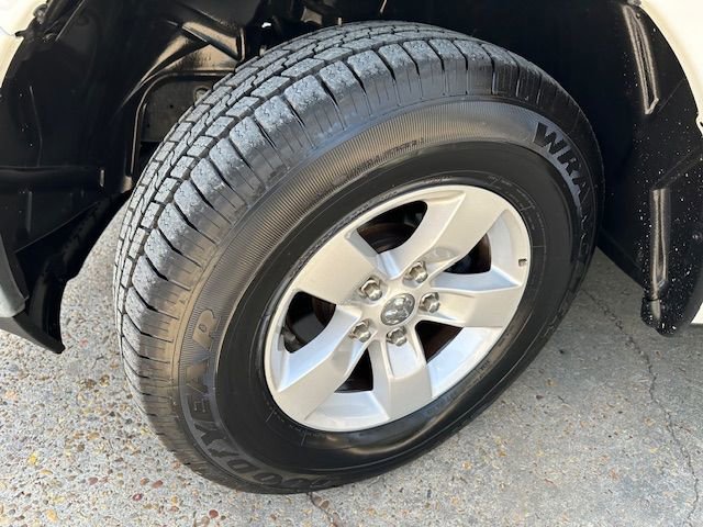 Used 2022 RAM 1500 Classic SLT w/ Trailer & Traction Group image 28