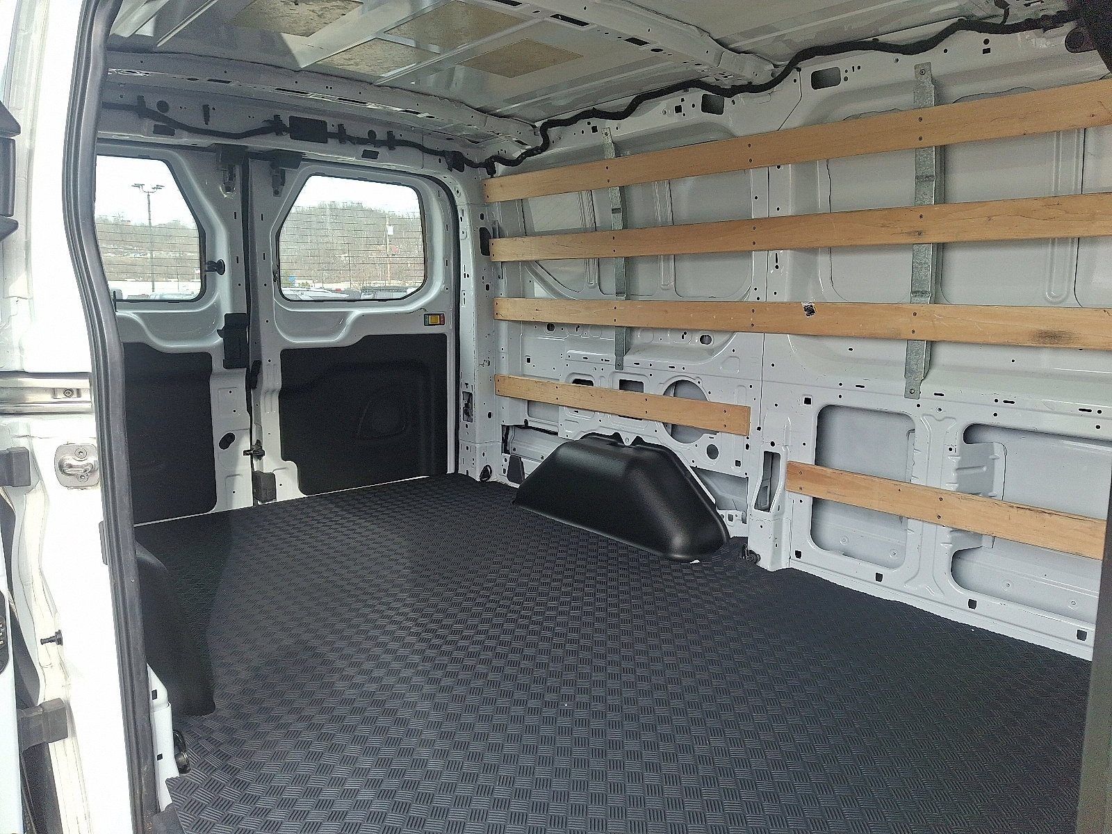 Used 2024 Ford Transit 250 Low Roof w/ Exterior Upgrade Package image 11