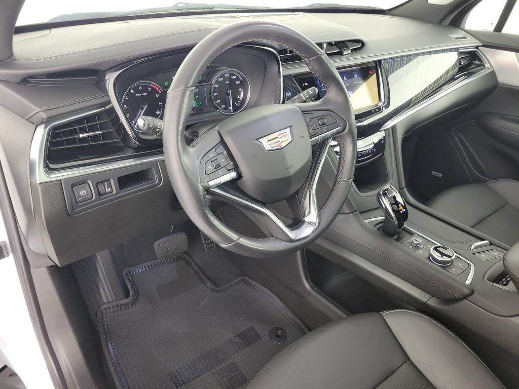 Certified 2023 Cadillac XT6 Premium Luxury FWD image 20