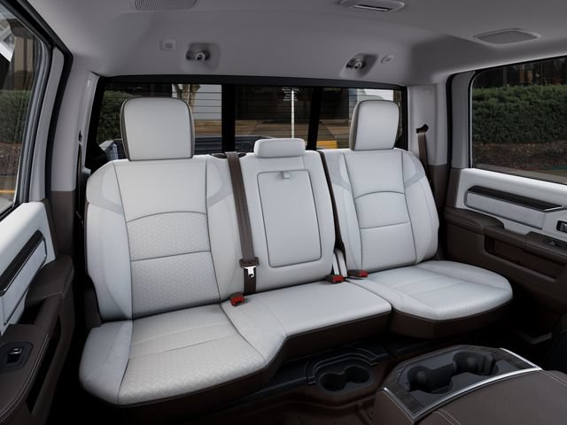 New 2026 RAM 3500 Laramie AWD/4WD image 15