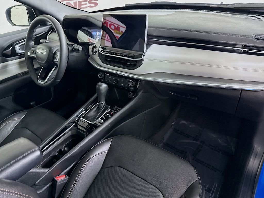 Used 2023 Jeep Compass Limited w/ Elite Group image 31