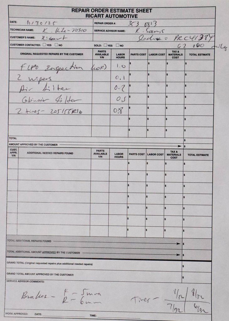 Used 2023 Kia Forte LXS w/ LXS Technology Package image 4