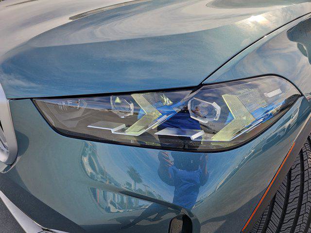 Used 2025 BMW X5 sDrive40i w/ Parking Assistance Package image 32