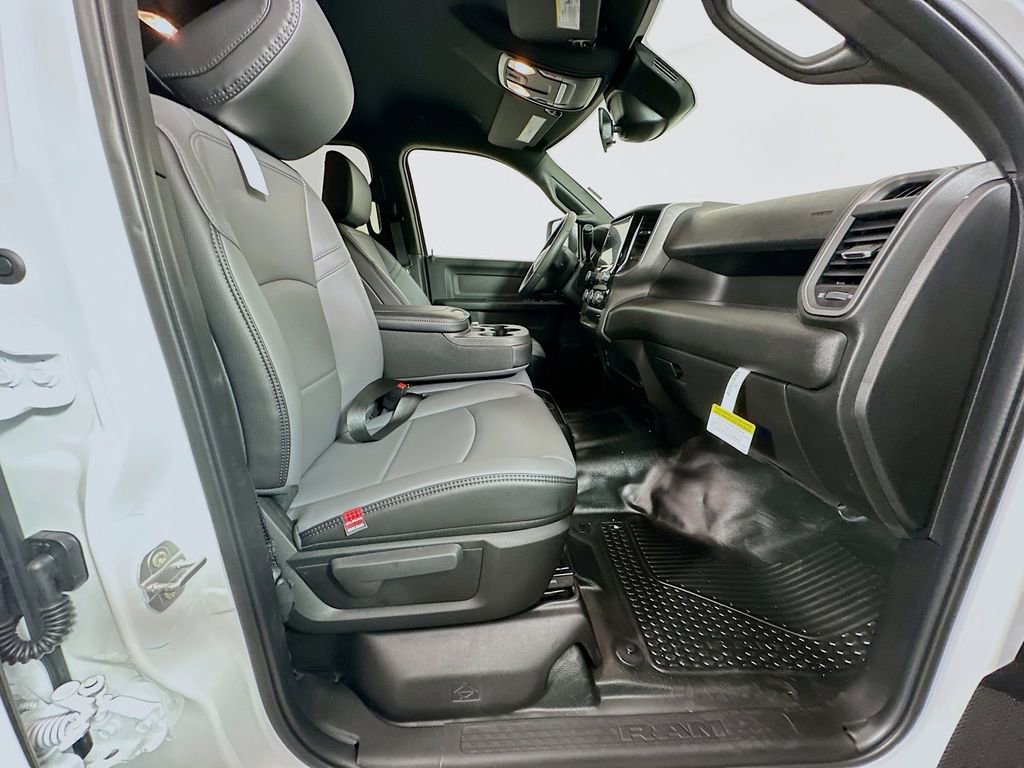 New 2026 RAM 2500 Tradesman w/ Chrome Appearance Group image 22
