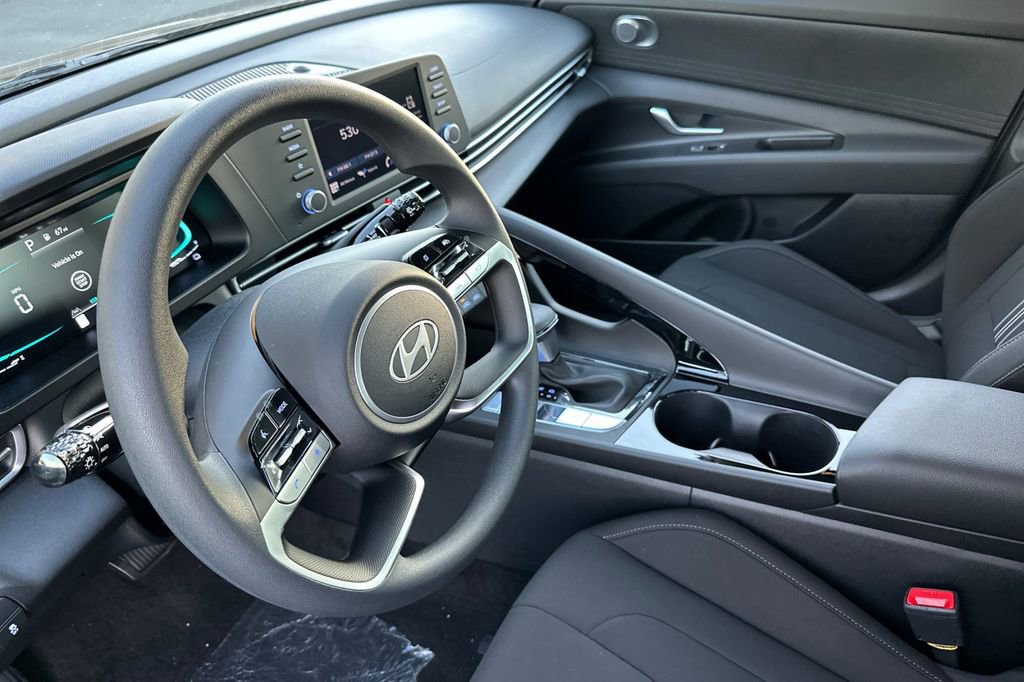 New 2026 Hyundai Elantra Blue image 7