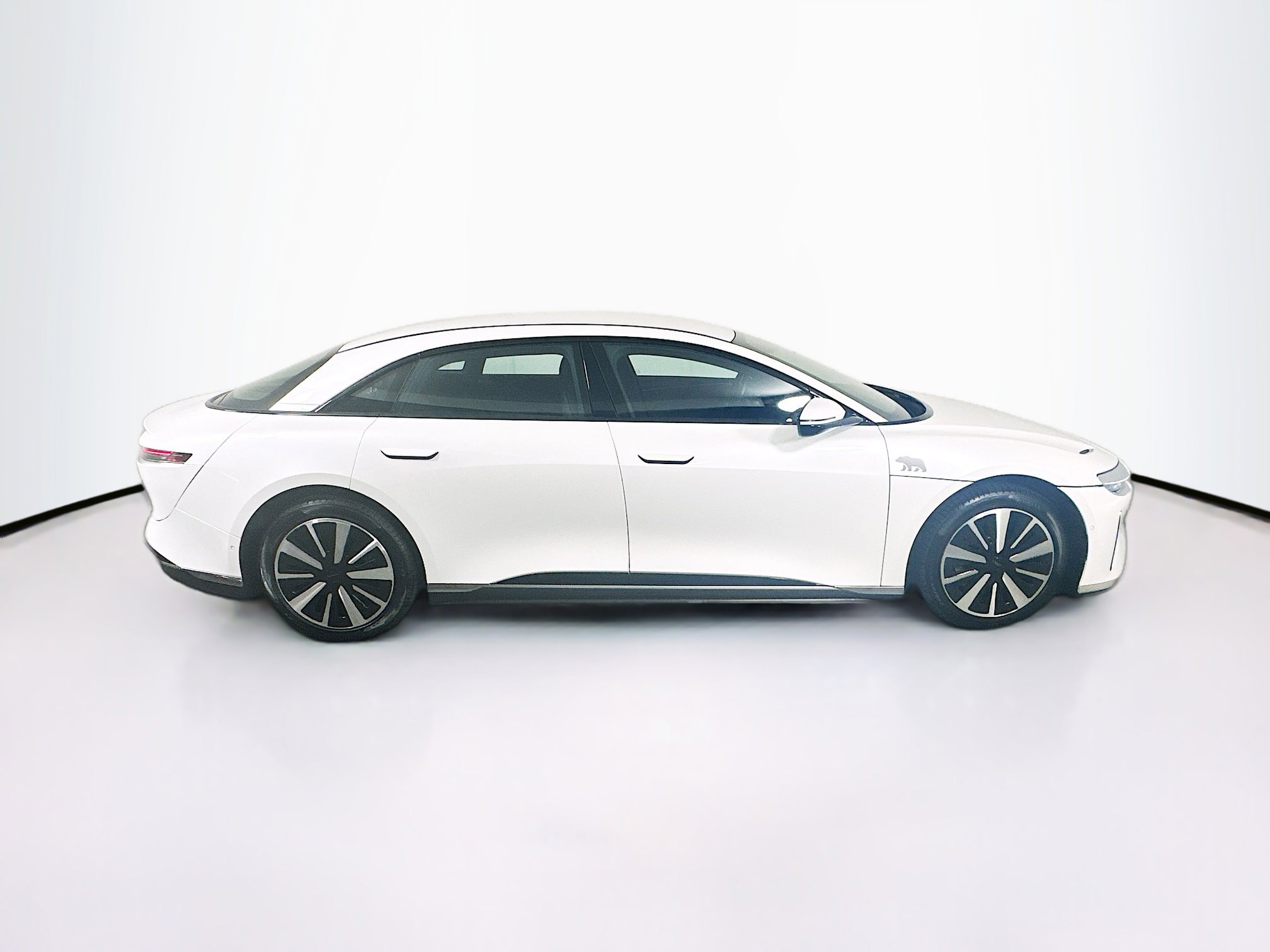 Used 2023 Lucid Air Pure AWD/4WD image 10