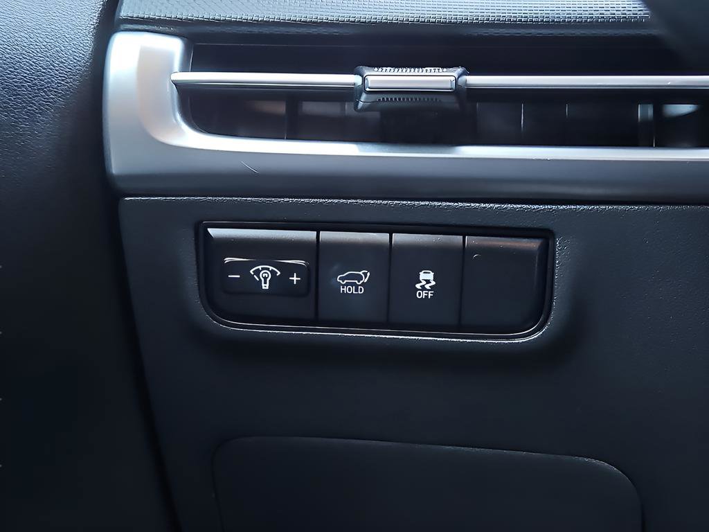 Used 2025 Hyundai Tucson SEL image 14