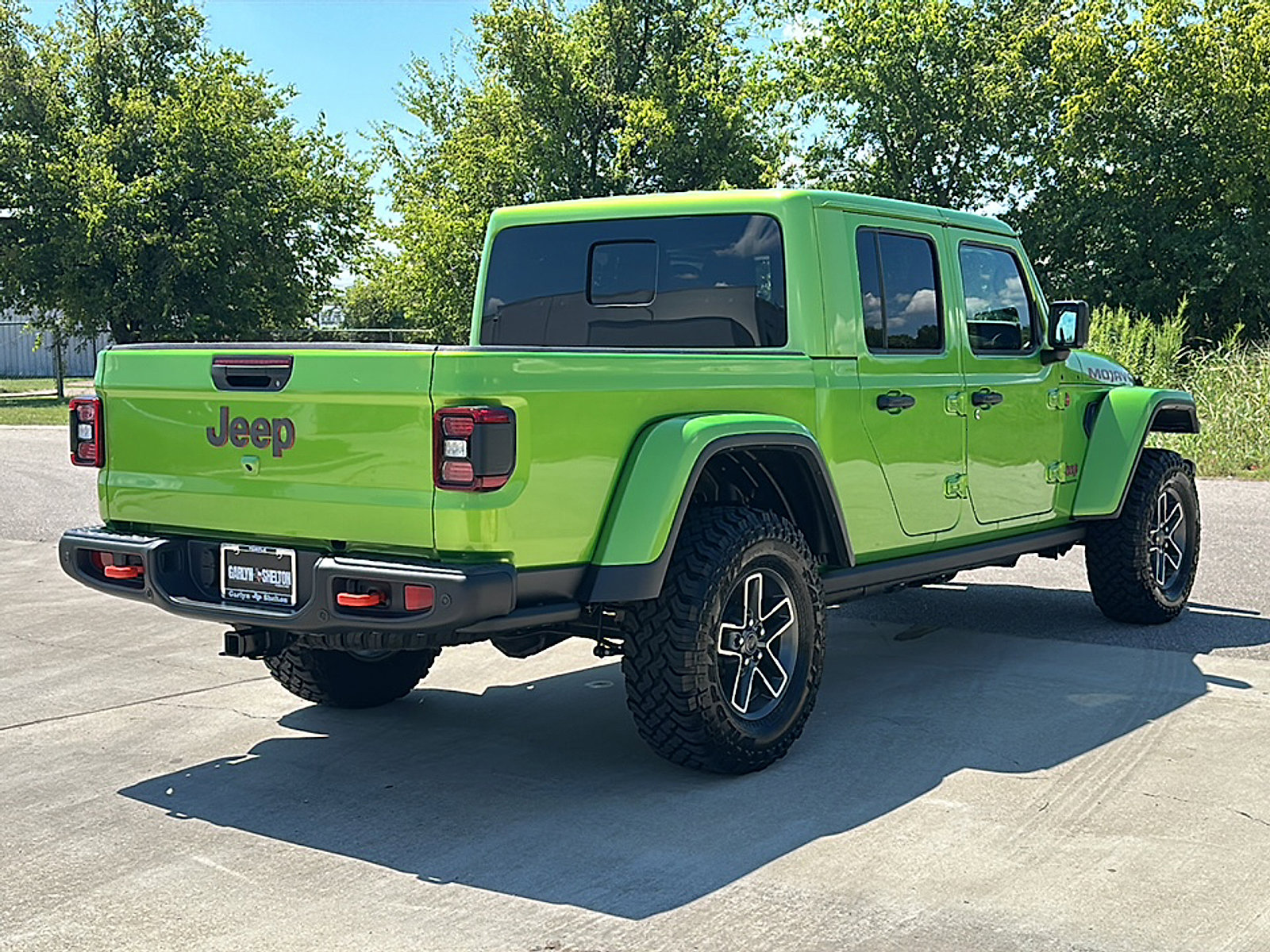 Used 2025 Jeep Gladiator Mojave image 8