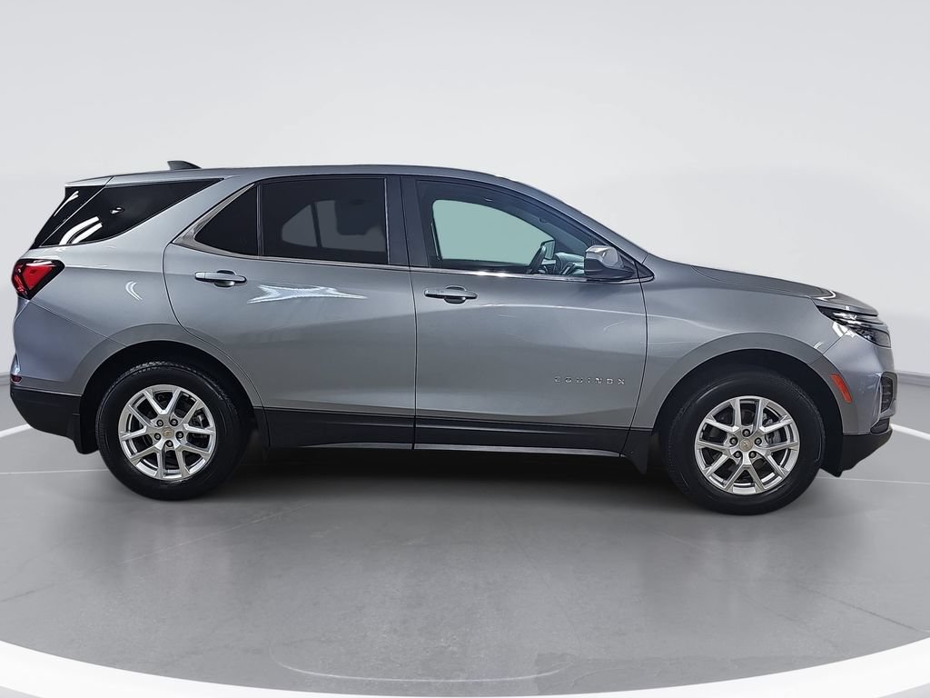 Certified 2024 Chevrolet Equinox LT AWD/4WD image 2