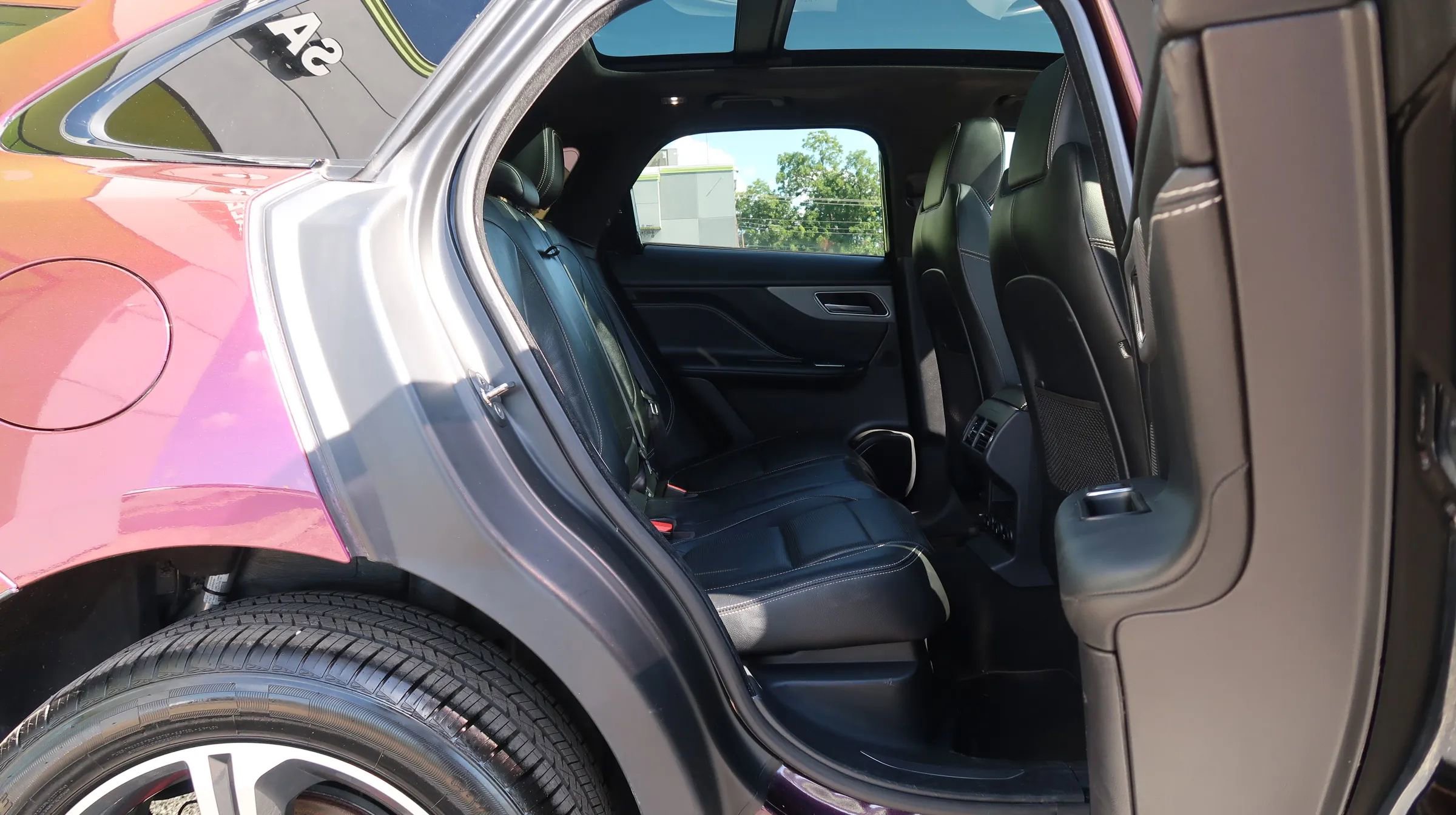 Used 2020 Jaguar F-PACE S AWD/4WD image 22