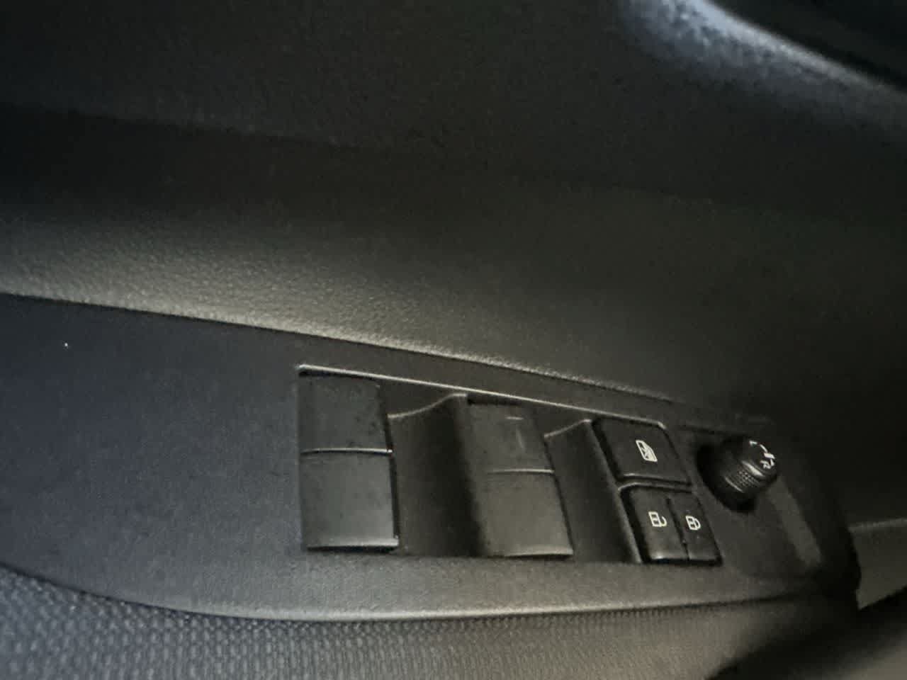 Used 2026 Toyota Corolla LE FWD image 17