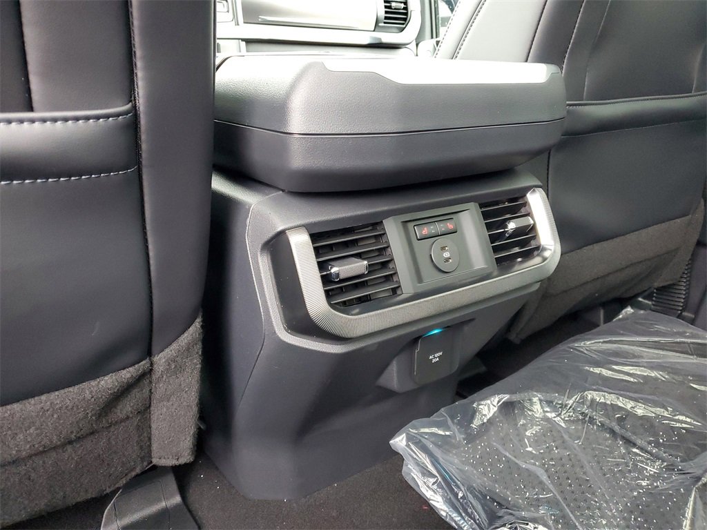 New 2025 Ford F150 Platinum w/ Equipment Group 702A High image 34