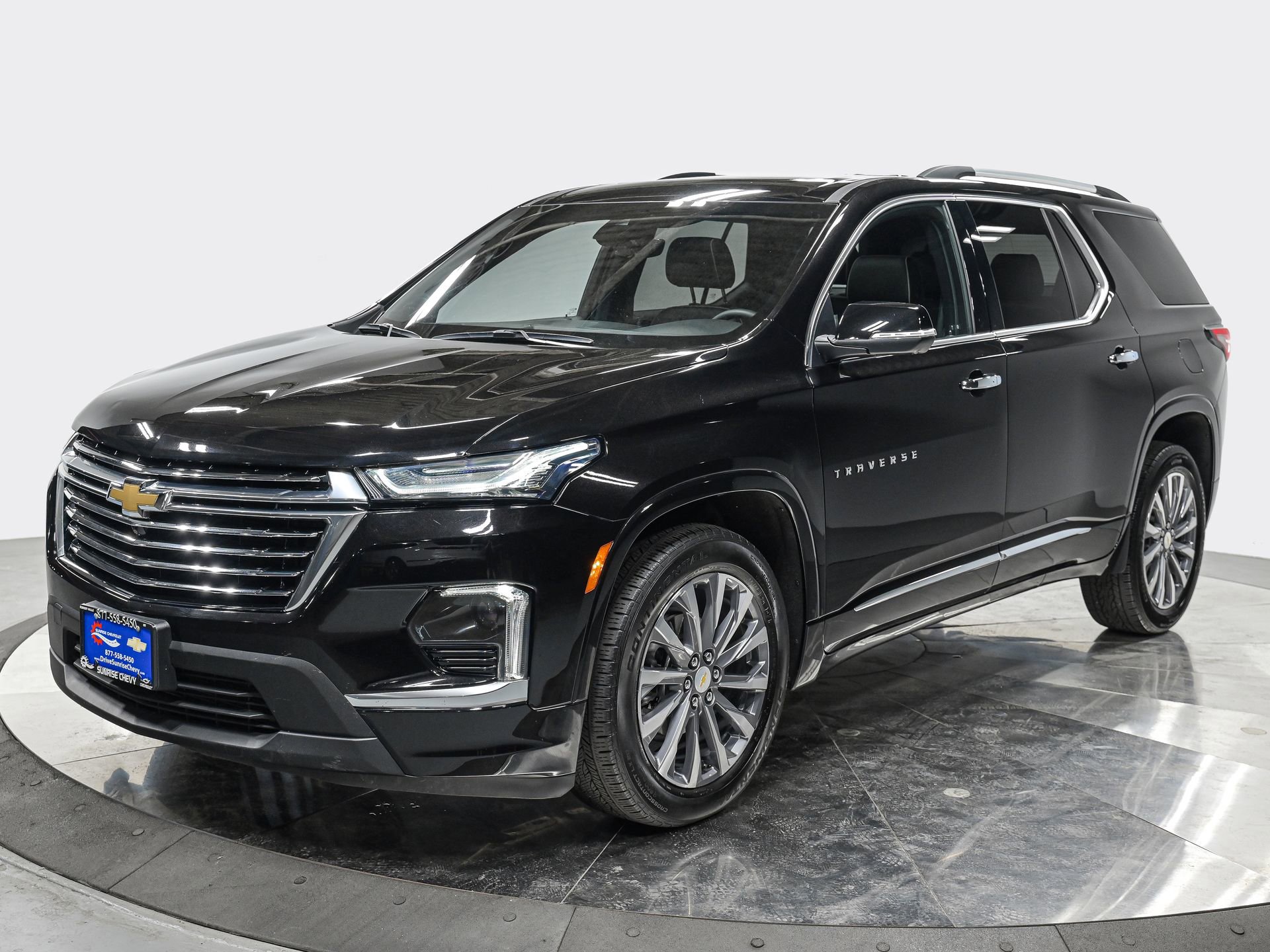 Used 2023 Chevrolet Traverse Premier
