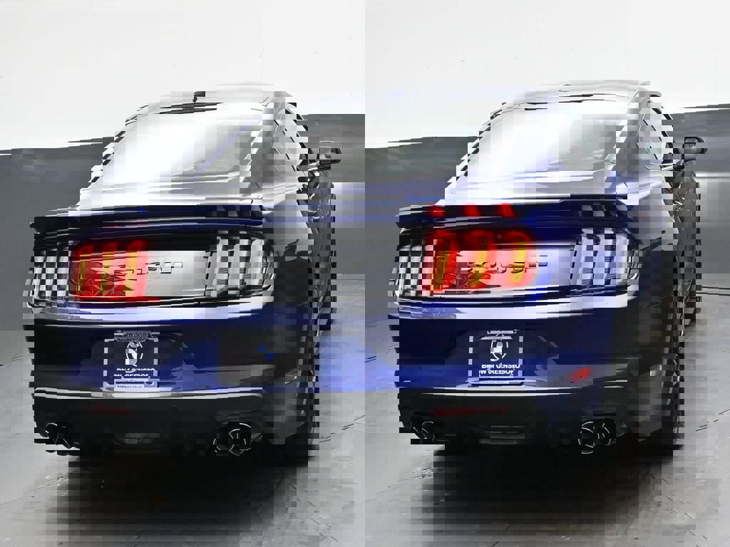 Used 2016 Ford Mustang Premium w/ Ecoboost Performance Package RWD image 4