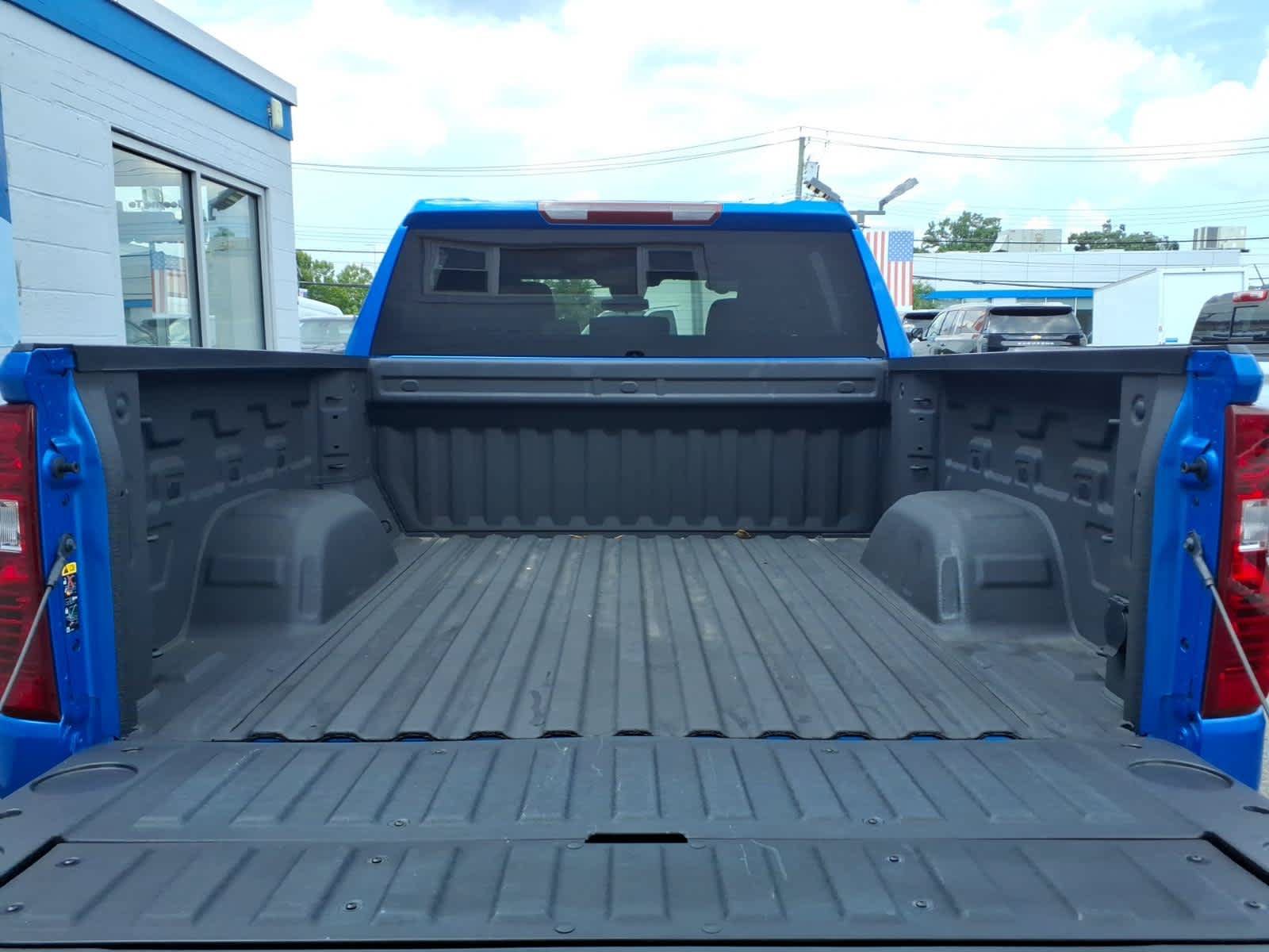 Certified 2026 Chevrolet Silverado 1500 Custom w/ Turbomax Blackout Package AWD/4WD image 19