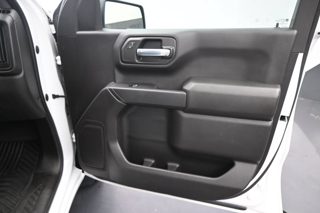 Used 2023 Chevrolet Silverado 1500 Custom w/ LPO, Dark Essentials Package AWD/4WD image 22