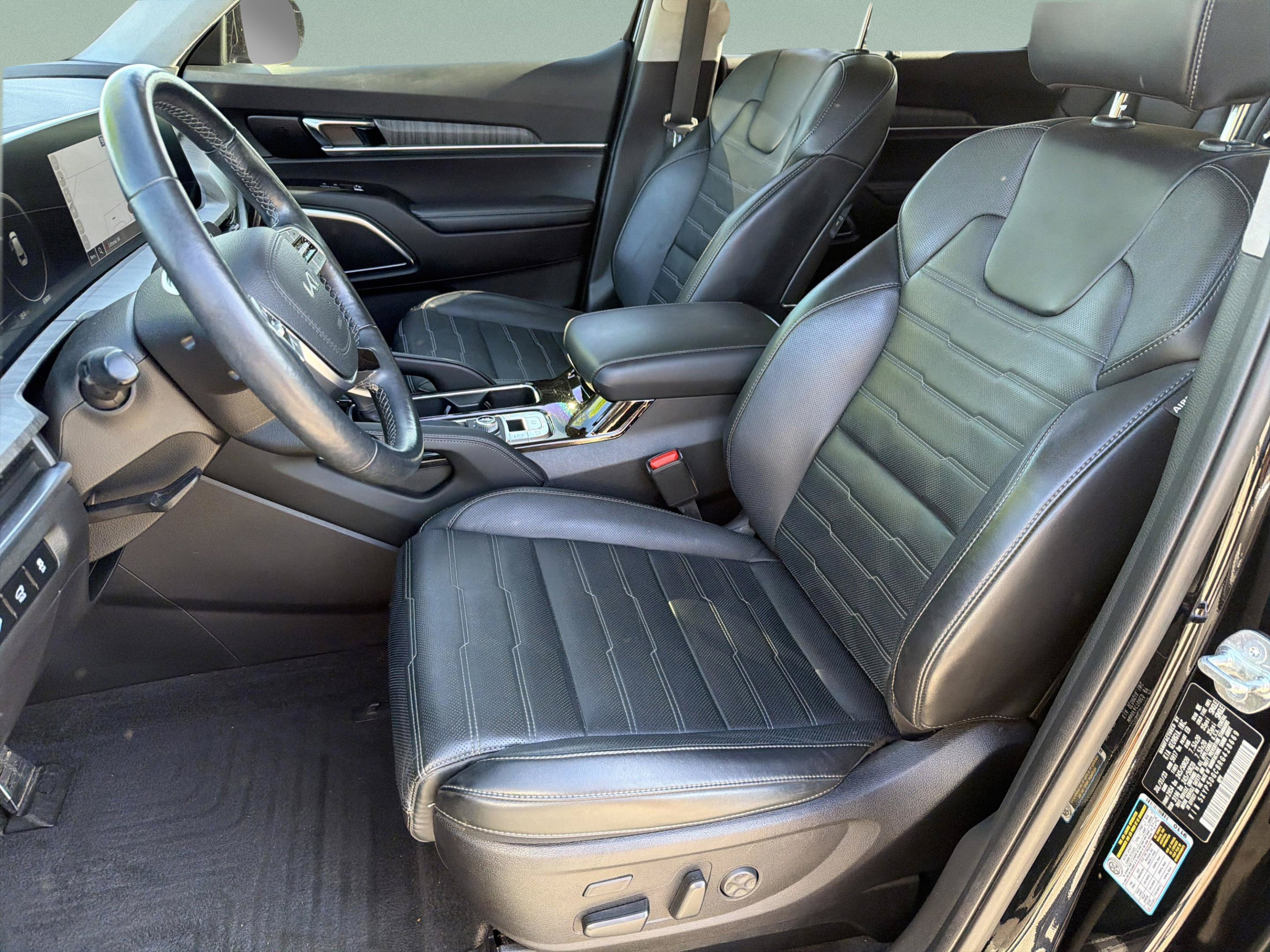 Certified 2024 Kia Telluride SX Prestige AWD/4WD image 19
