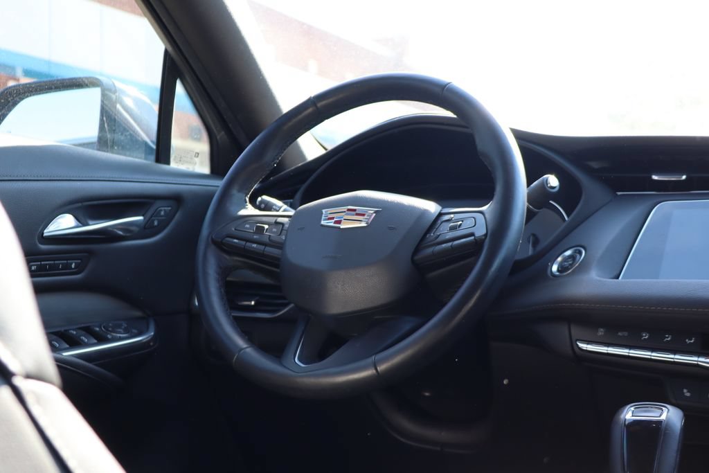 Used 2019 Cadillac XT4 Premium Luxury w/ Cold Weather Package AWD/4WD image 43