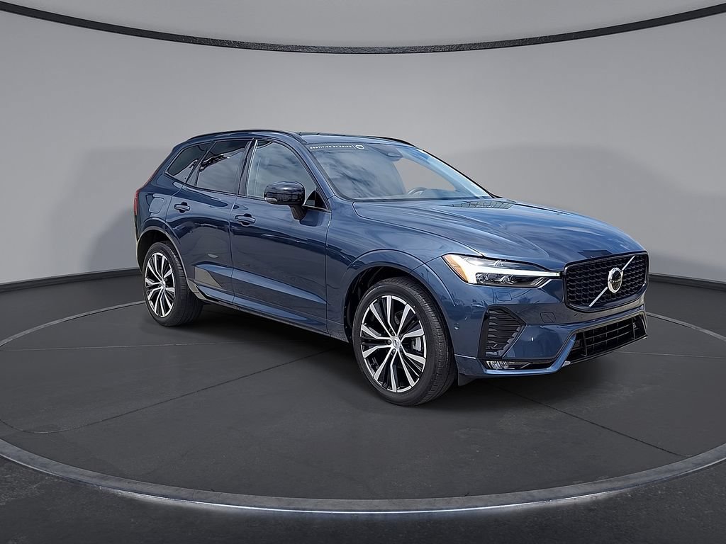 Certified 2024 Volvo XC60 B5 Plus w/ Protection Package Premier AWD/4WD image 5