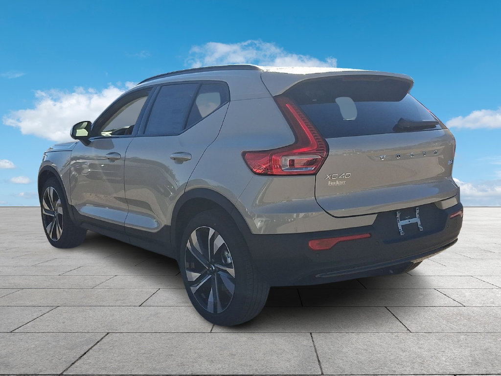 New 2026 Volvo XC40 B5 Ultra w/ Protection Package Premier AWD/4WD image 5