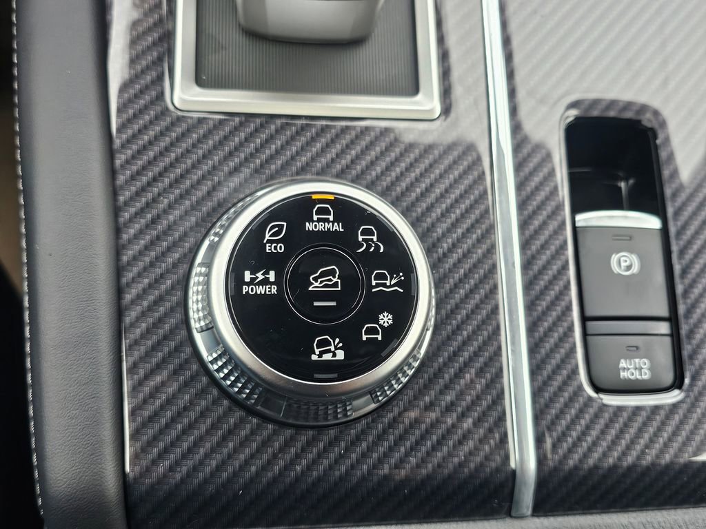 New 2025 Mitsubishi Outlander SEL Black Edition image 24