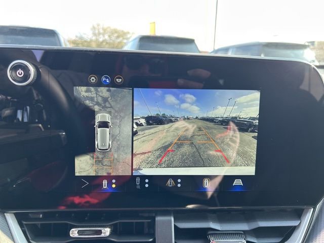 New 2026 Chevrolet Equinox LT w/ Safety and Technology Package image 21