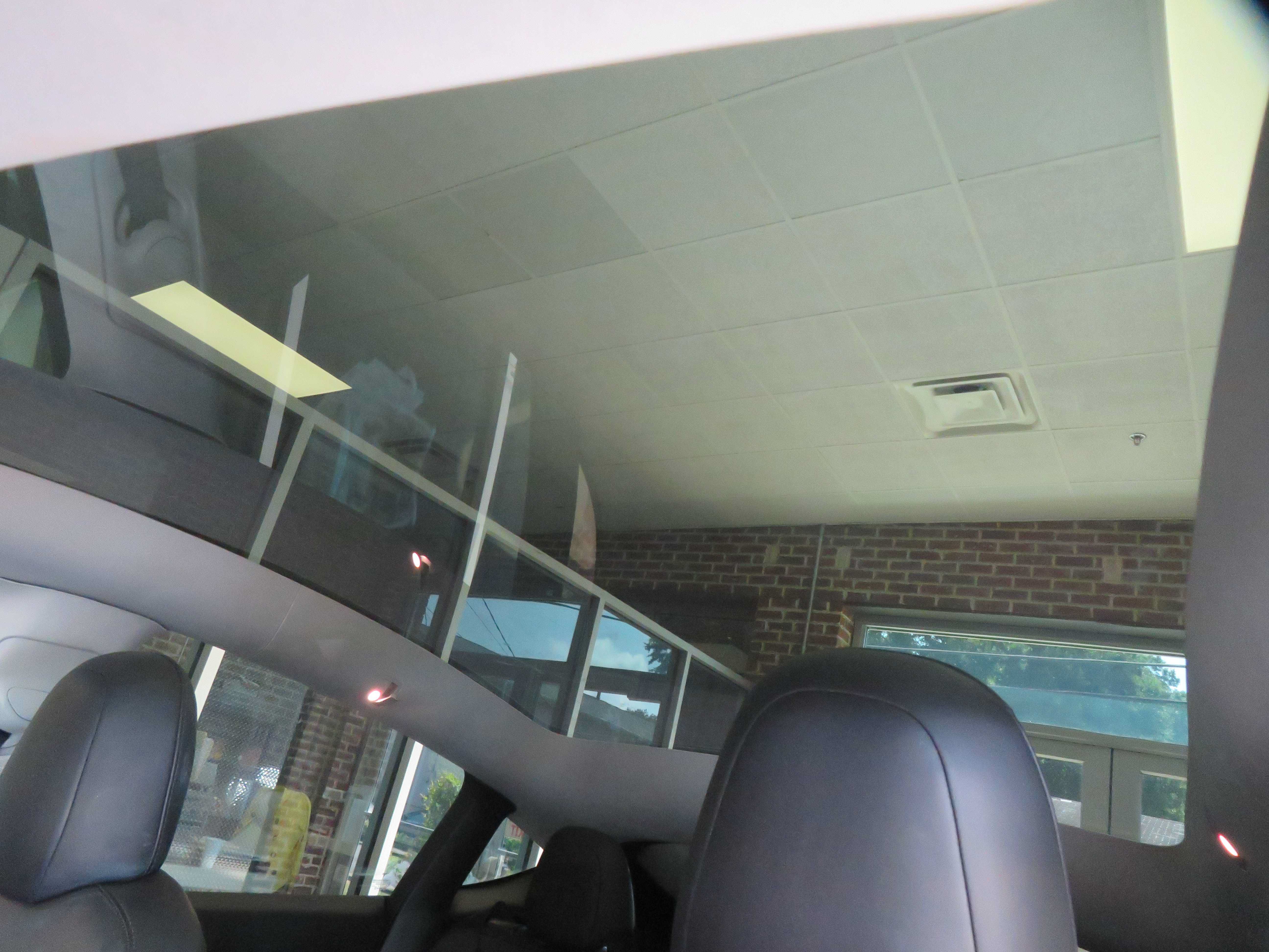 Used 2022 Tesla Model Y Performance AWD/4WD image 40