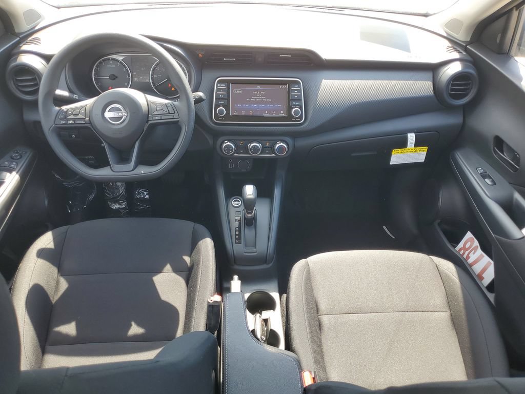 New 2025 Nissan Kicks Play S FWD image 11