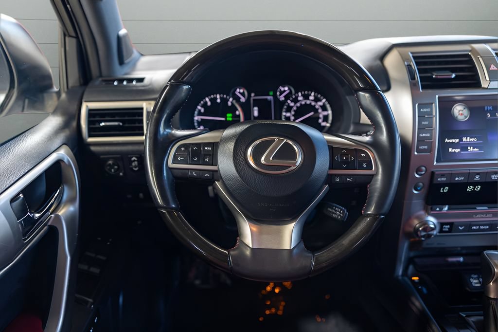 Used 2021 Lexus GX 460 Premium w/ Premium Package AWD/4WD image 25