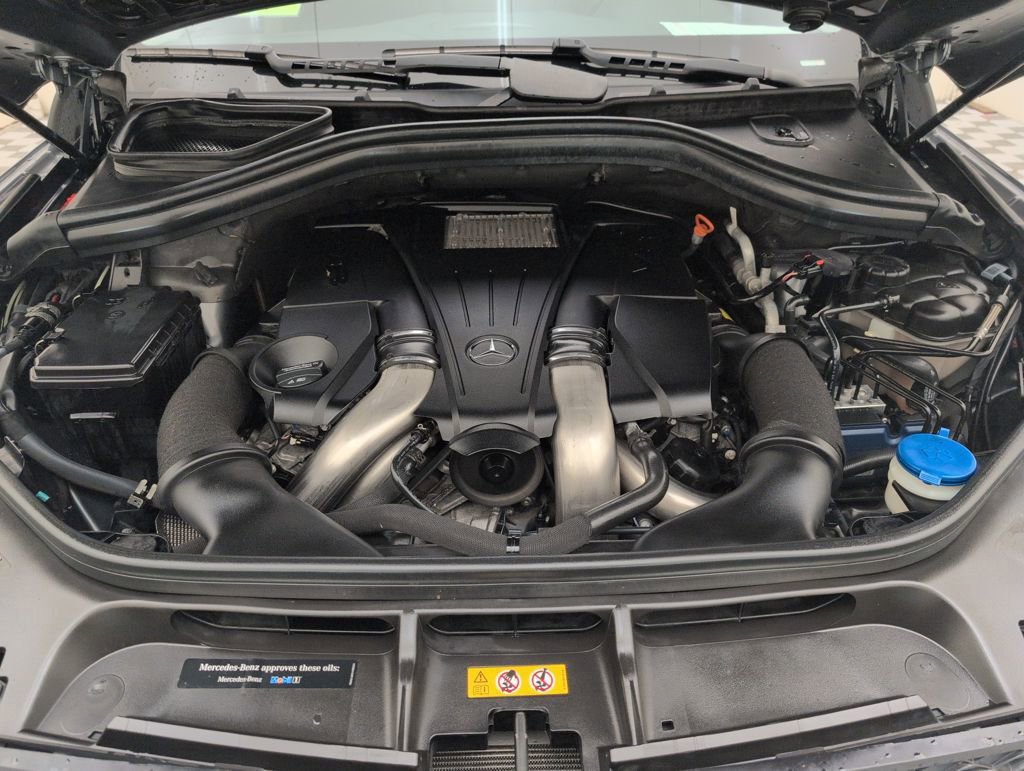 Used 2018 Mercedes-Benz GLS 550 4MATIC image 43