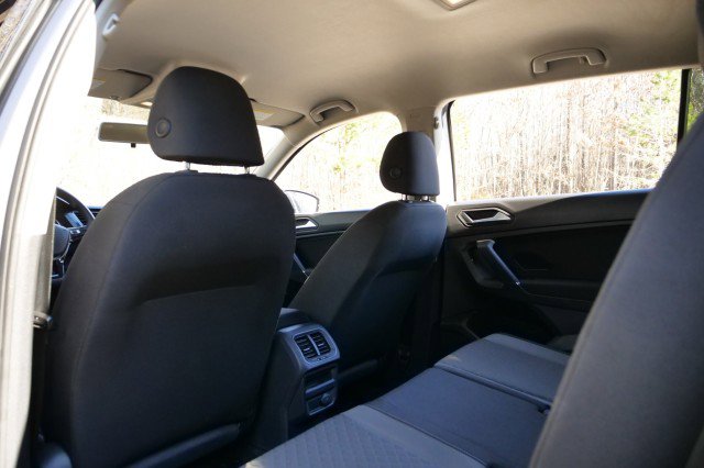 Used 2020 Volkswagen Tiguan S image 25
