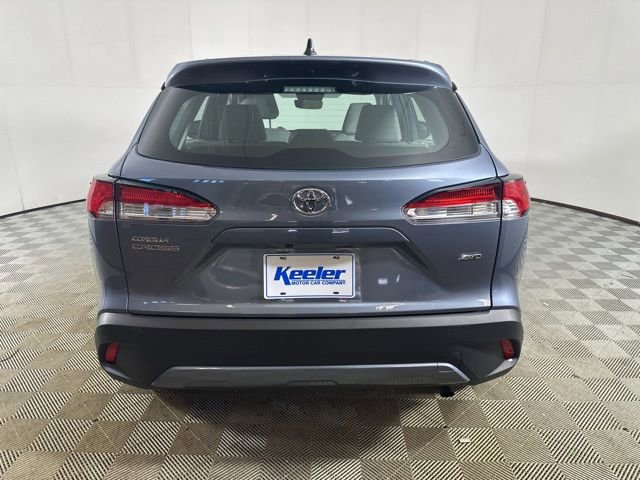 Used 2025 Toyota Corolla Cross L AWD/4WD image 8