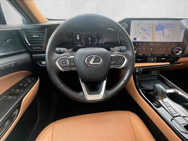 Used 2024 Lexus NX 250 FWD w/ Cold Area Package image 7