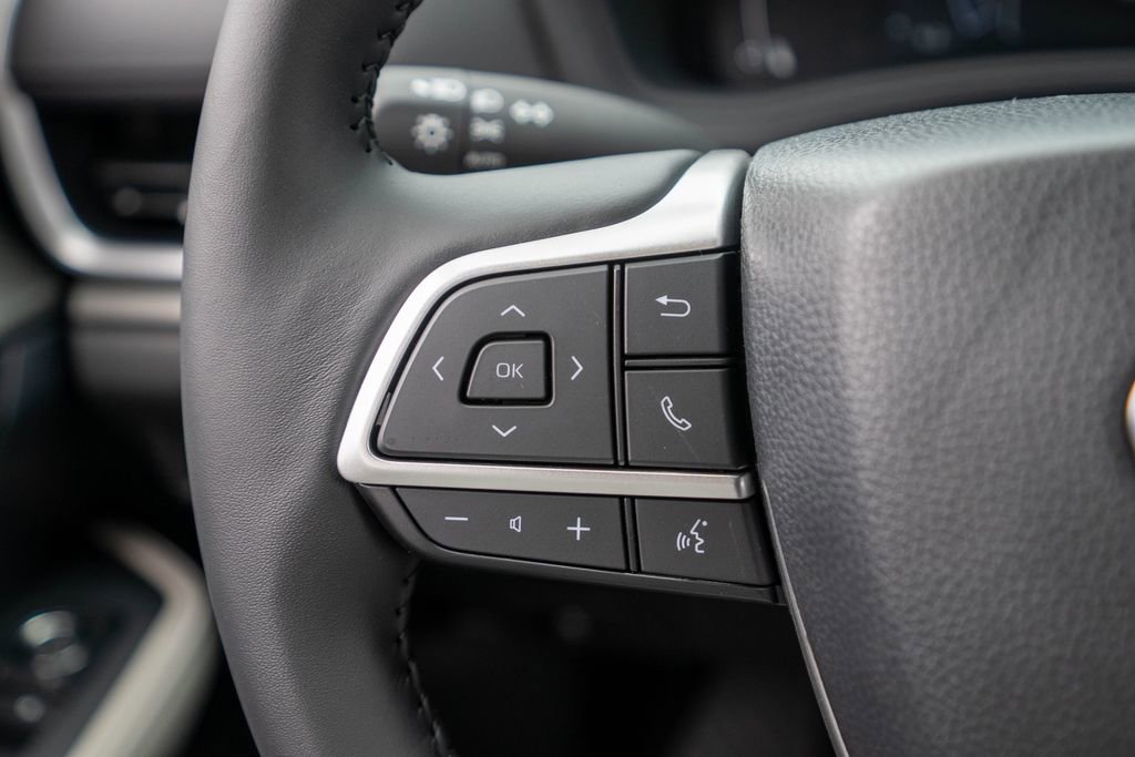 New 2026 Toyota Grand Highlander XLE image 16