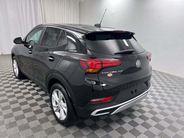 Used 2022 Buick Encore GX Preferred w/ Cold Weather Comfort Package FWD image 6