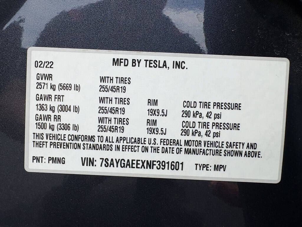Used 2022 Tesla Model Y Long Range AWD/4WD image 19