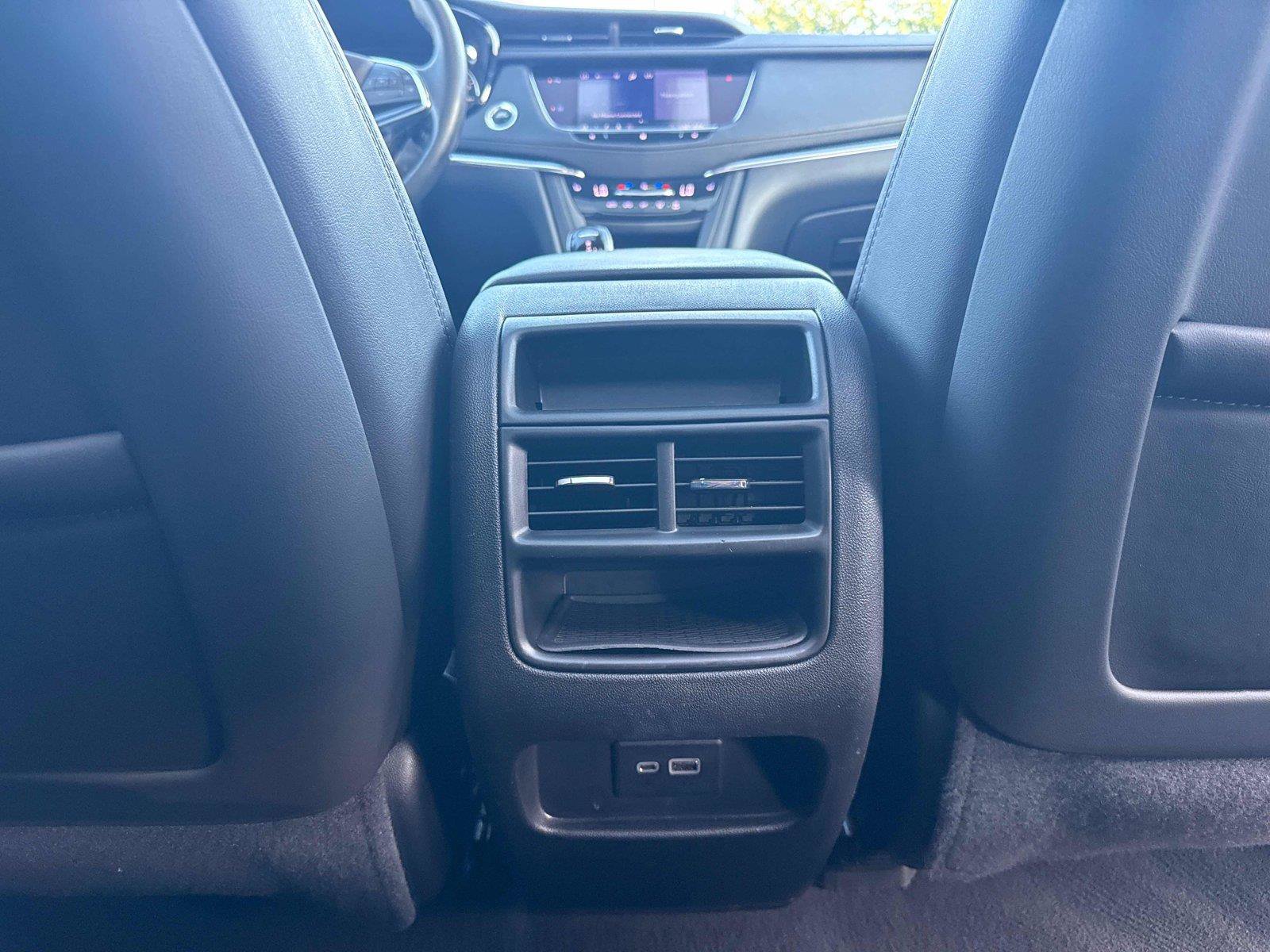 Used 2020 Cadillac XT5 Premium Luxury w/ LPO, Floor Liner Package FWD image 30