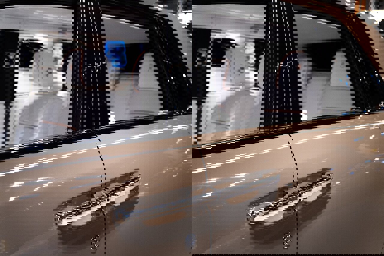 Used 2026 Rolls-Royce Phantom Sedan image 9