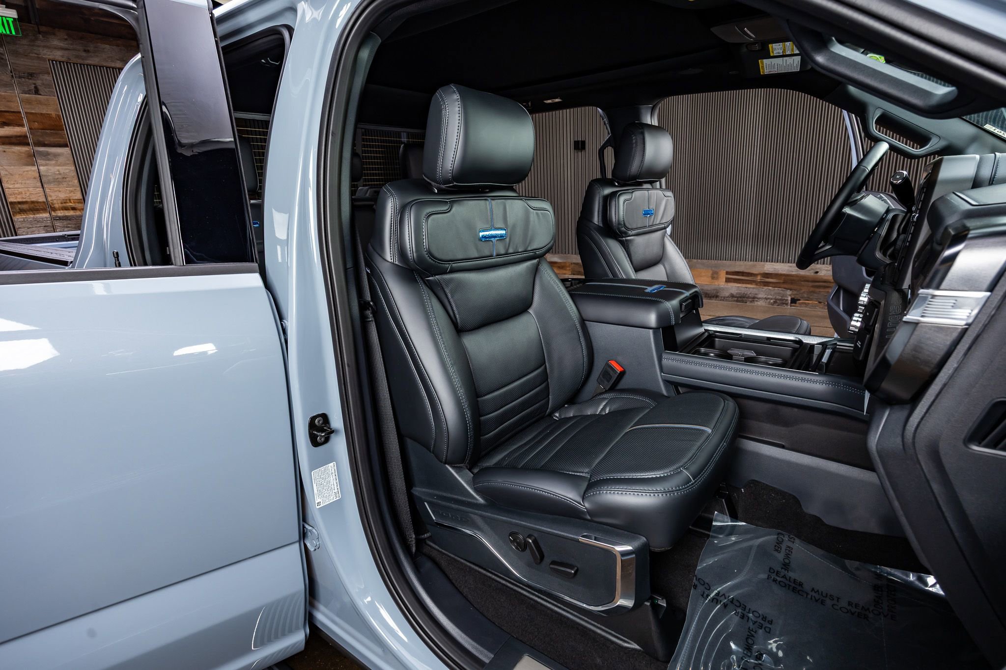 Used 2026 Ford F250 Platinum image 31