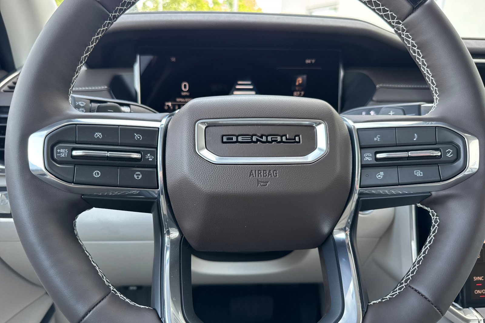 New 2026 GMC Acadia Denali w/ Super Cruise Package image 26