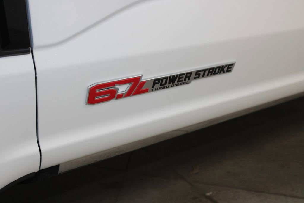 New 2026 Ford F250 Platinum image 16