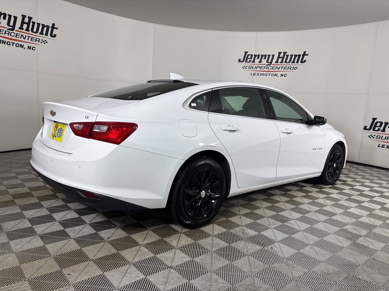 Used 2024 Chevrolet Malibu LT image 5