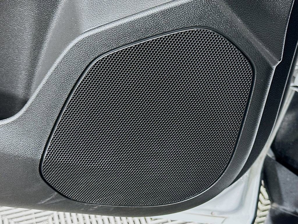 Used 2024 Chevrolet Trax RS image 18