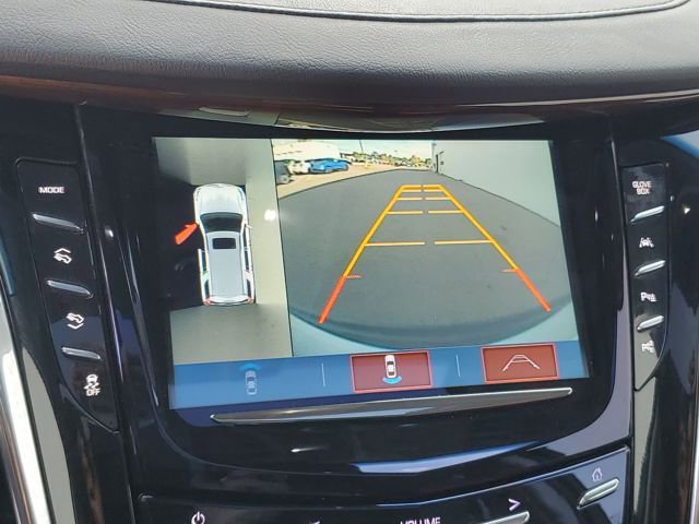 Used 2017 Cadillac Escalade Luxury image 19