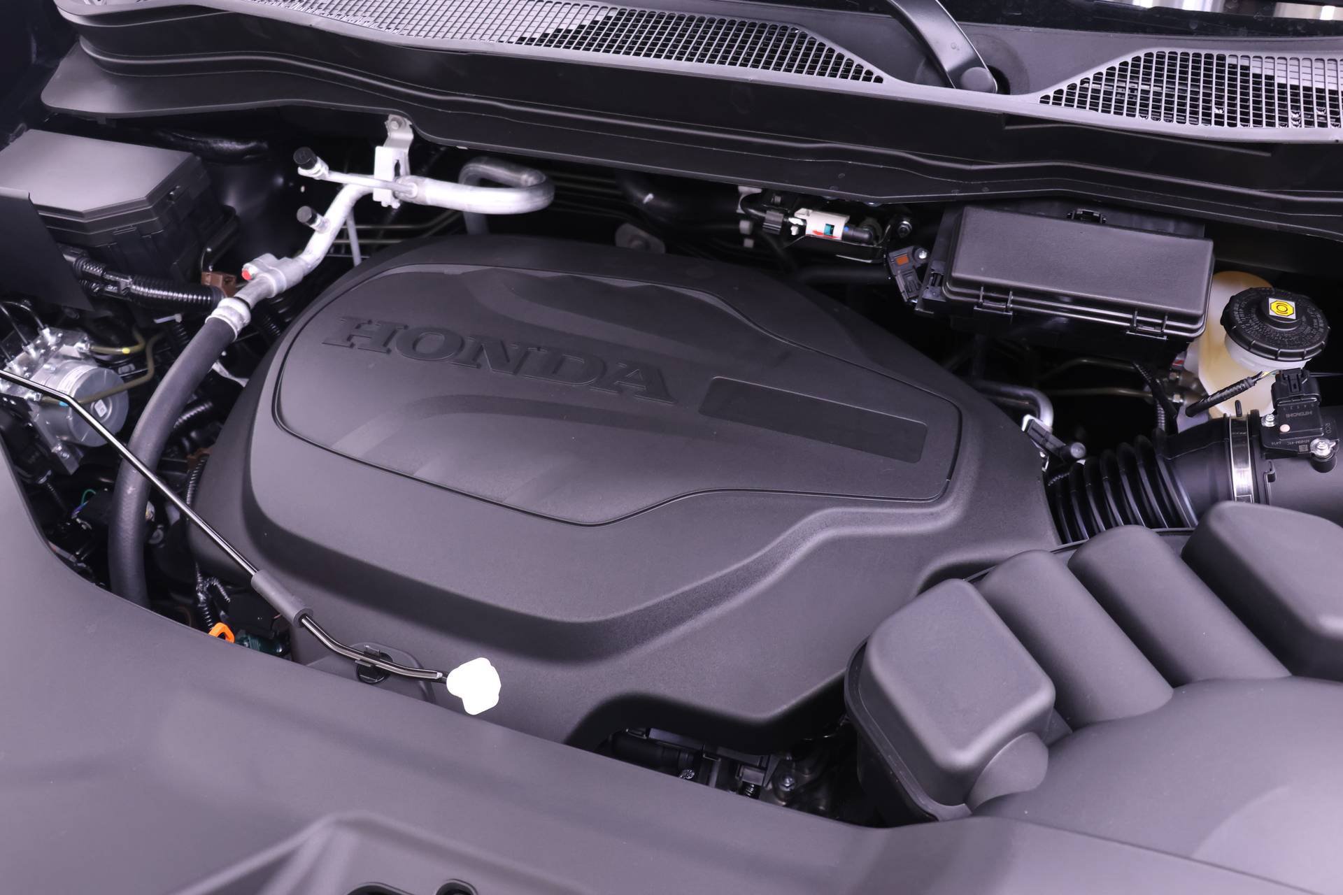 New 2026 Honda Ridgeline Black Edition image 16