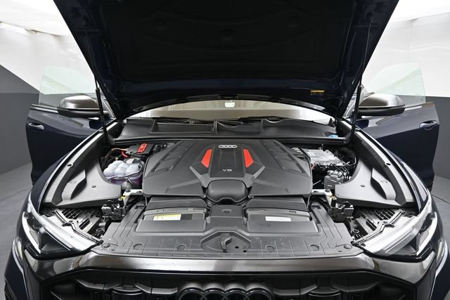 New 2026 Audi SQ8 Premium Plus AWD/4WD image 9