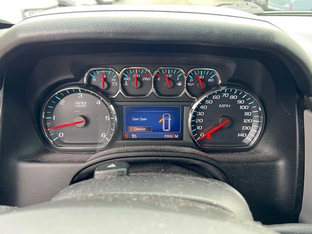 Used 2015 Chevrolet Suburban LT w/ Luxury Package image 20