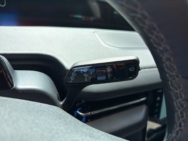 New 2026 Lincoln Navigator Reserve AWD/4WD image 27
