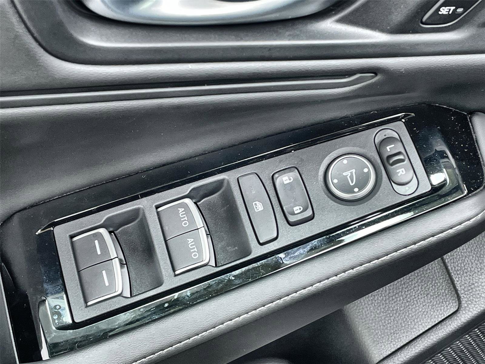 Certified 2025 Honda Accord Touring image 12