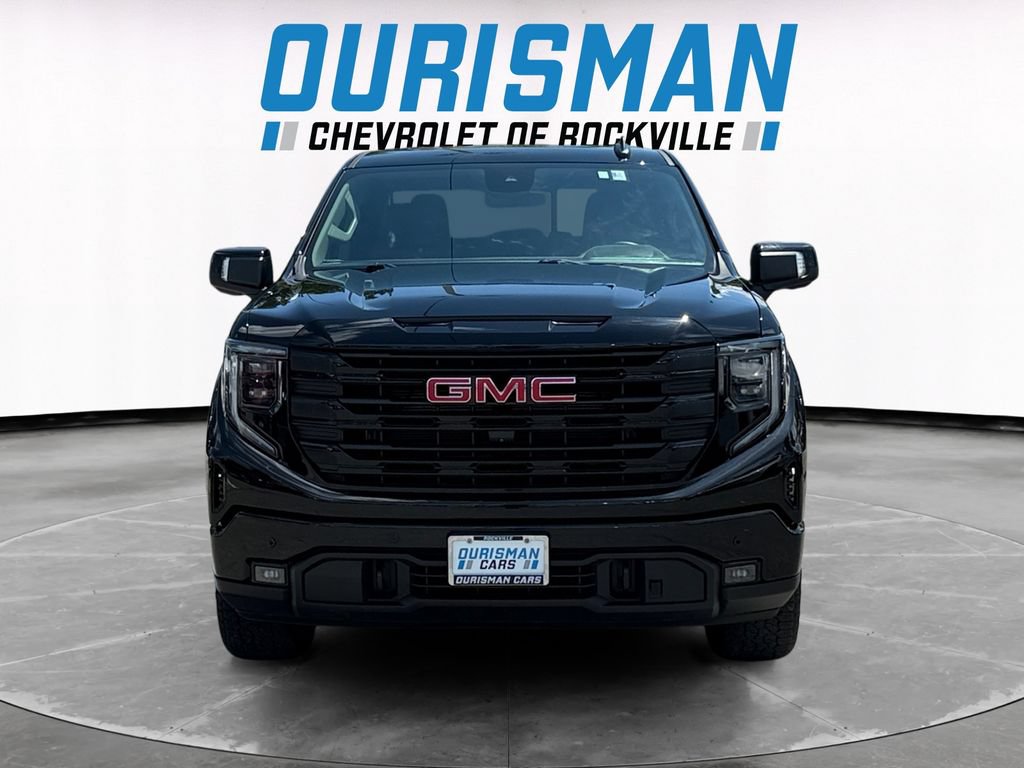 Used 2024 GMC Sierra 1500 Elevation w/ Elevation Premium Package AWD/4WD image 8